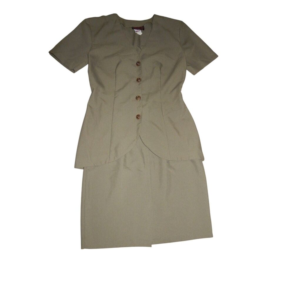 La Belle Fashions vintage women’s 2‑piece olive green rayon skirt suit set